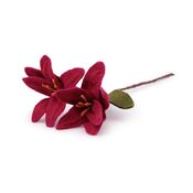 Bekijk Sjaal met Verhaal tak lelie burgundy vilt van Sjaal met Verhaal