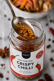 Crispy Chili Oil van Pineut